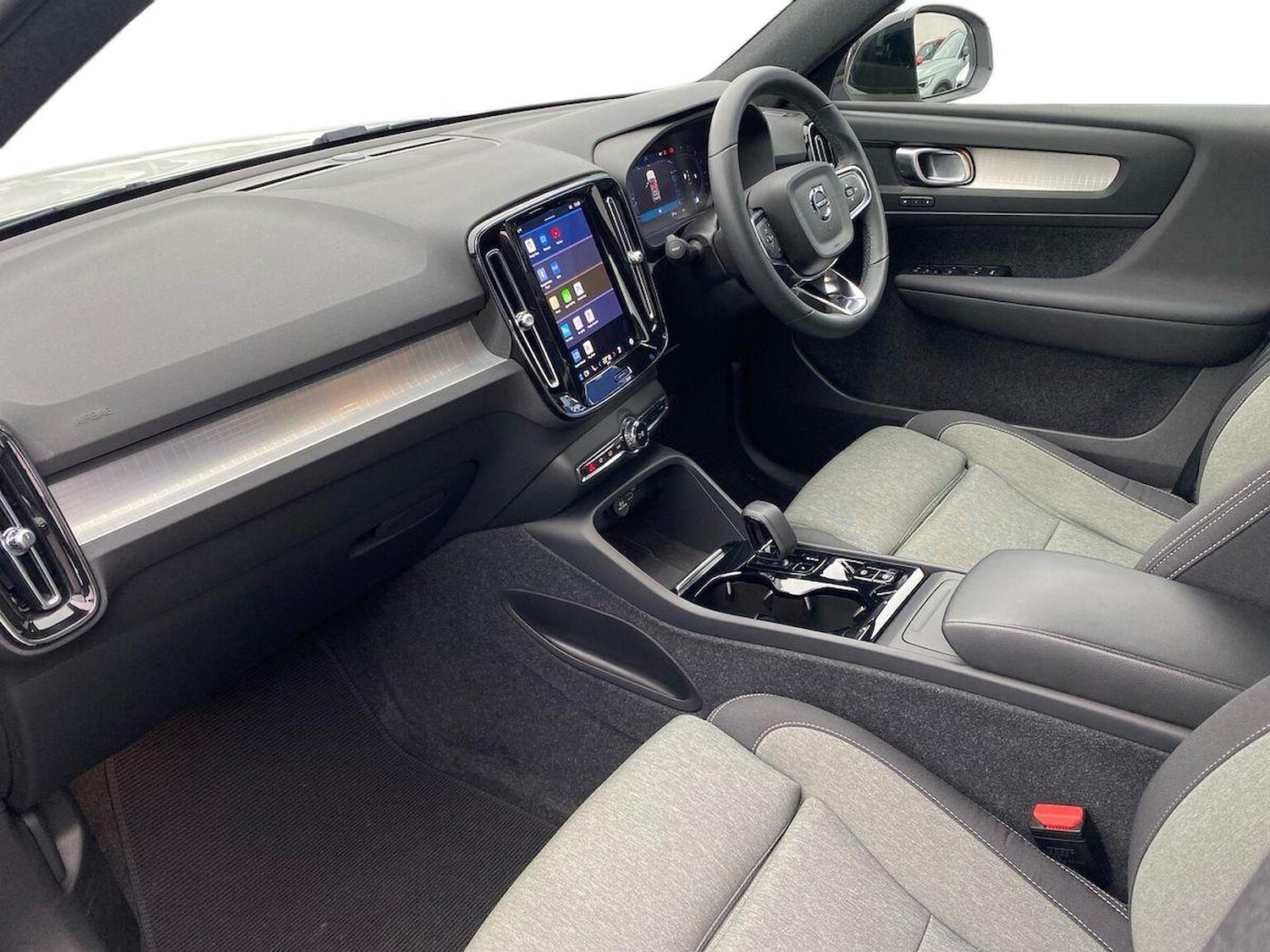 Used Volvo XC40 2022 for sale - 77033486: Photo 9