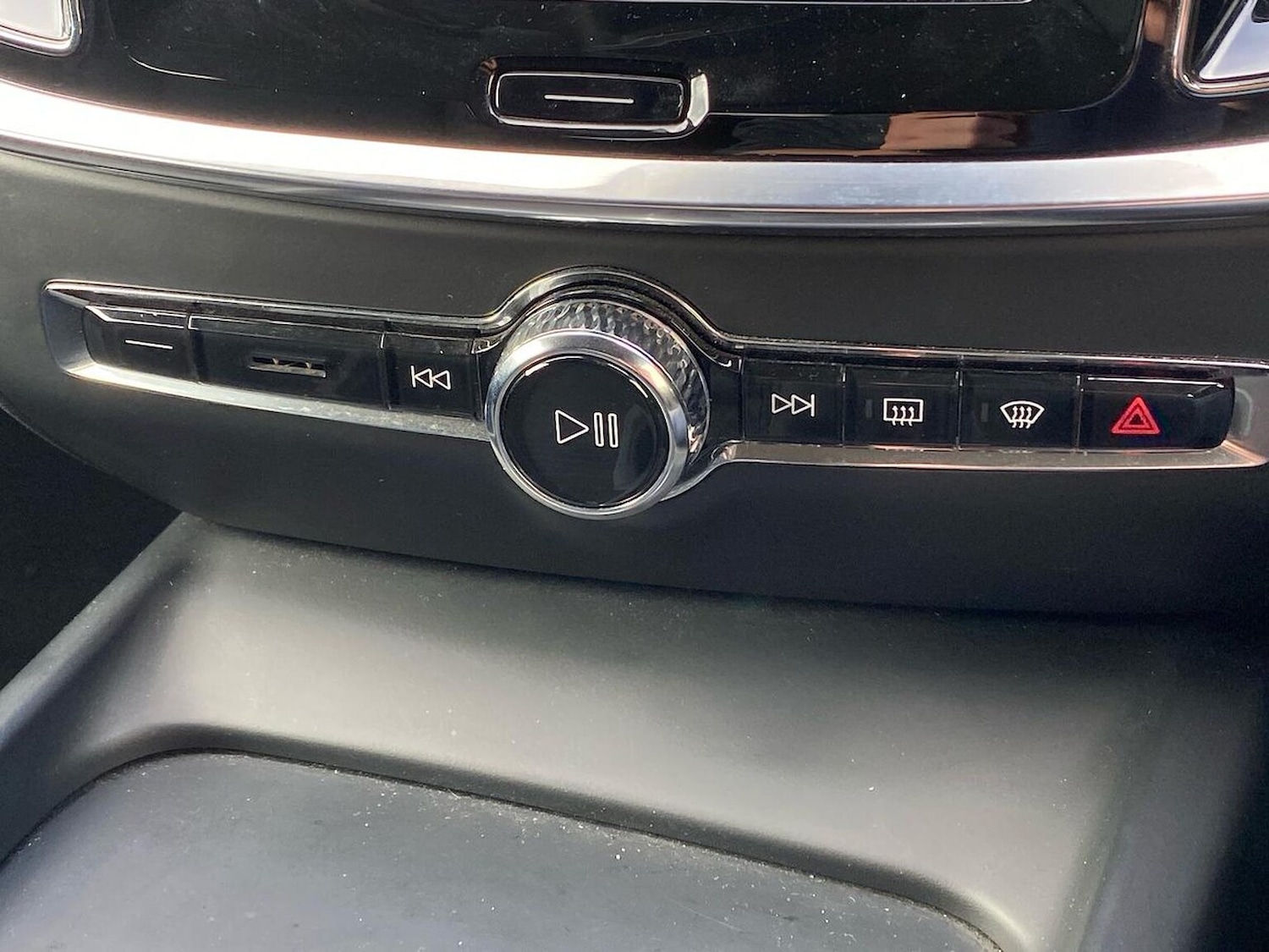 Used Volvo V60 2020 for sale - 76392482: Photo 13