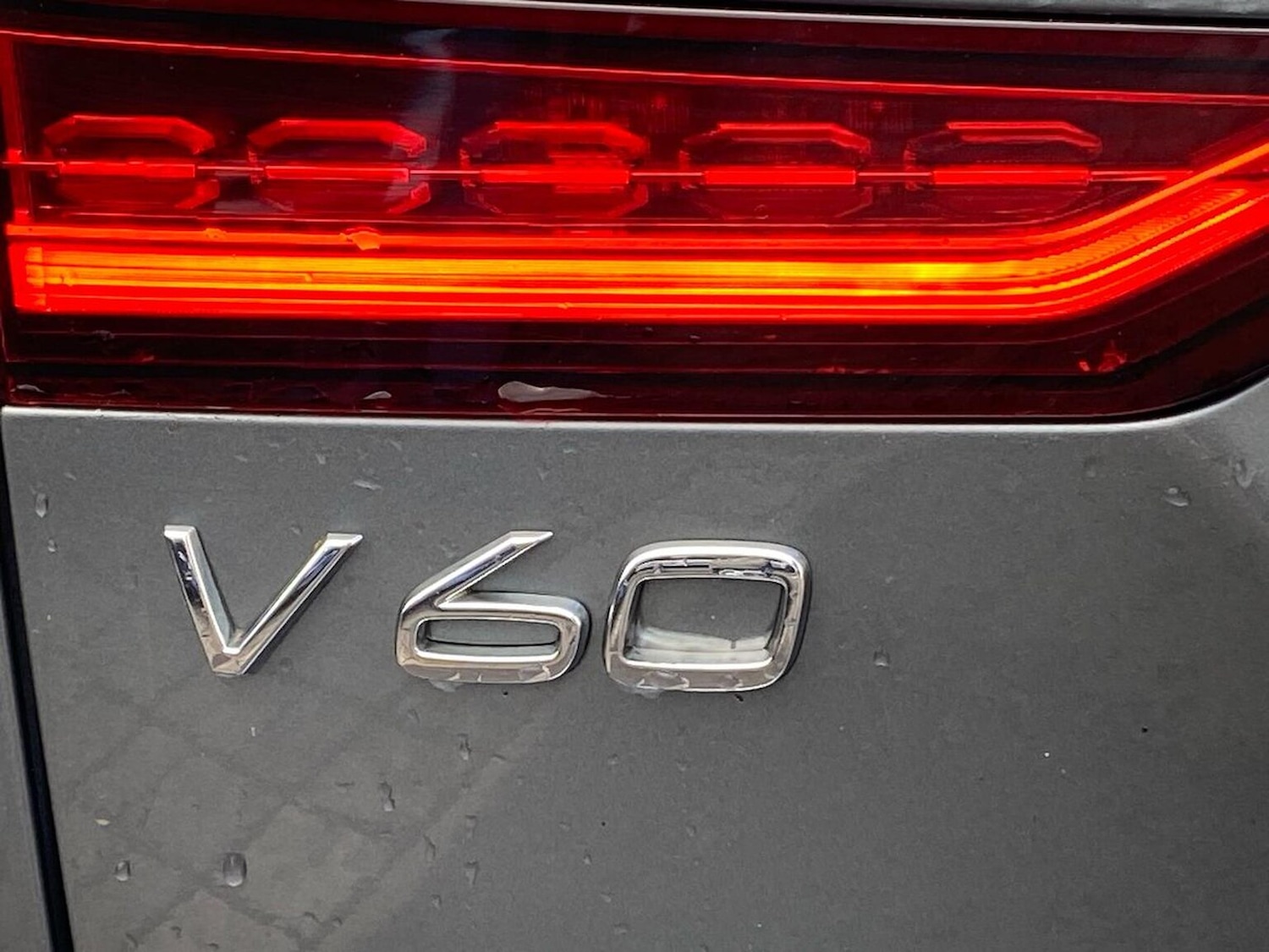 Used Volvo V60 2020 for sale - 76392482: Photo 34