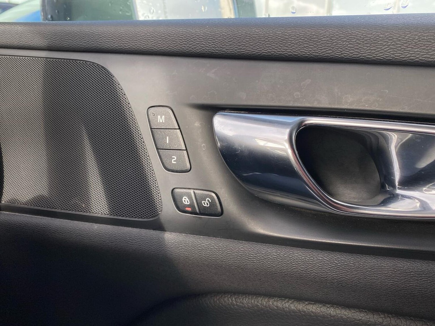 Used Volvo V60 2020 for sale - 76392482: Photo 39