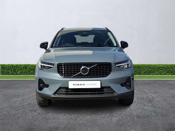 Used Volvo XC40 2023 for sale - 78368818: Photo