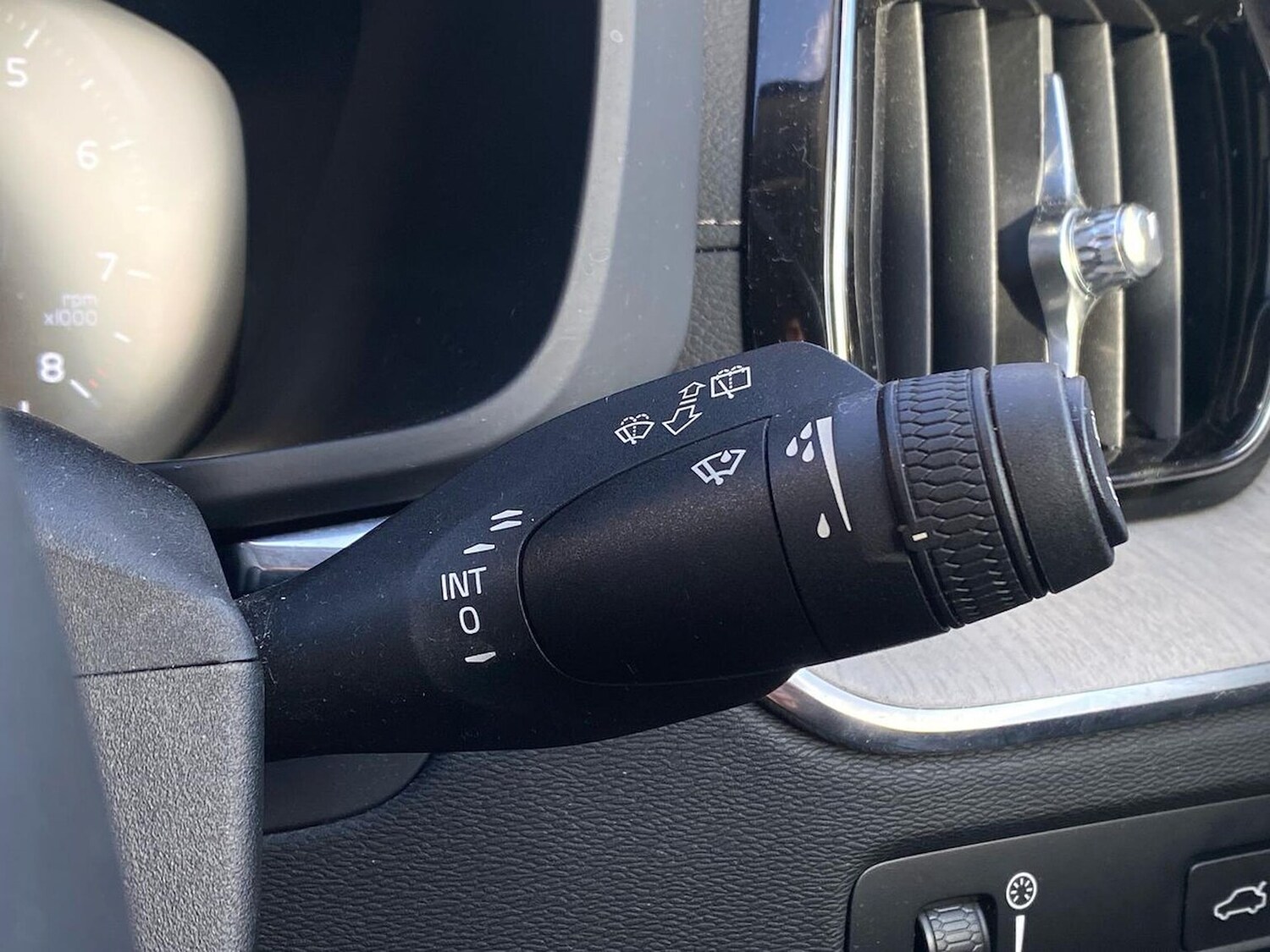 Used Volvo XC60 2021 for sale - 77973914: Photo 28