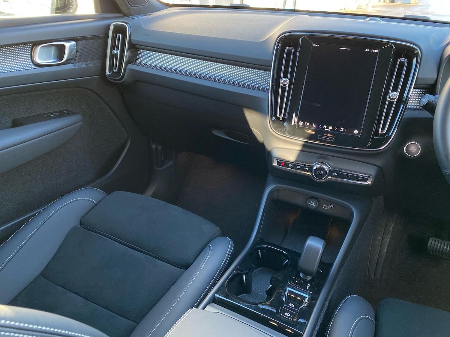 Used Volvo XC40 2025 for sale - 77489722: Photo 13