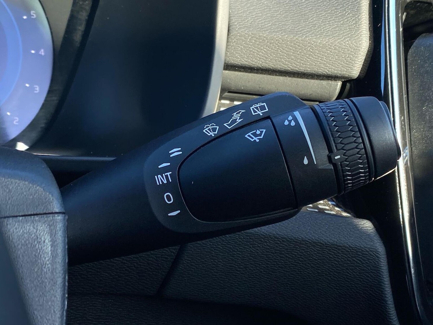 Used Volvo XC40 2025 for sale - 77489722: Photo 27