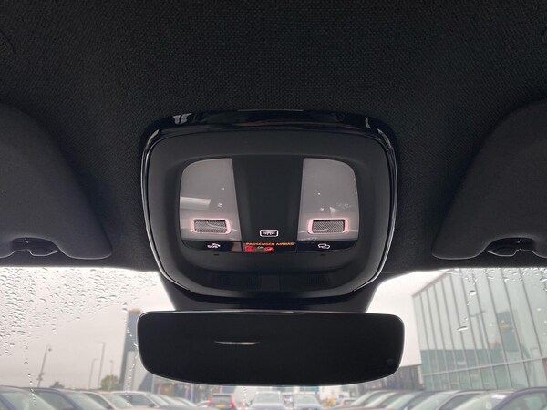 Used Volvo XC40 2022 for sale - 76264357: Photo 15