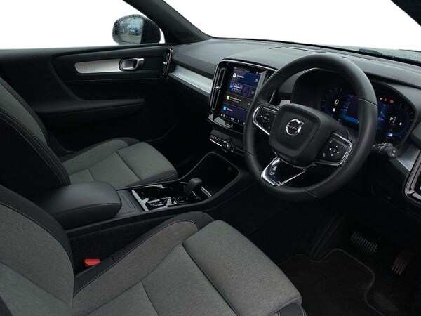 Used Volvo XC40 2022 for sale - 76264357: Photo 16