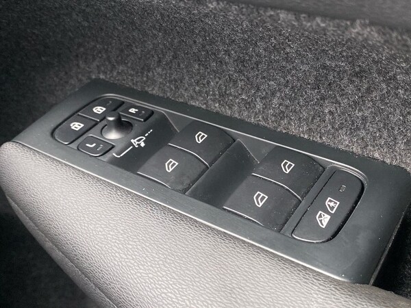 Used Volvo XC40 2022 for sale - 76264357: Photo 22