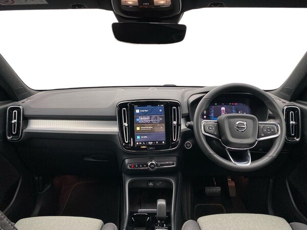 Used Volvo XC40 2022 for sale - 76264357: Photo 9