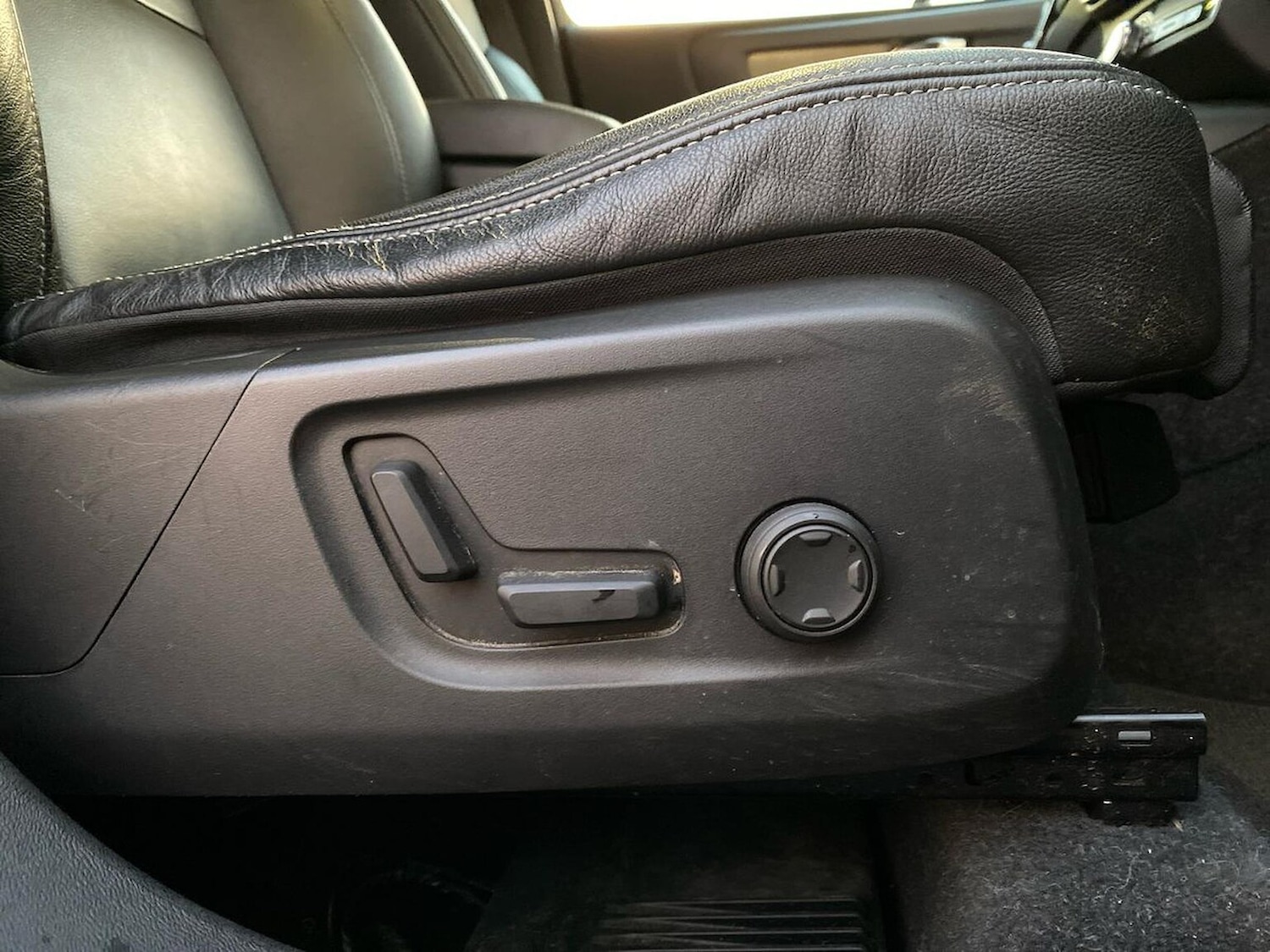 Used Volvo XC40 2019 for sale - 76471073: Photo 31