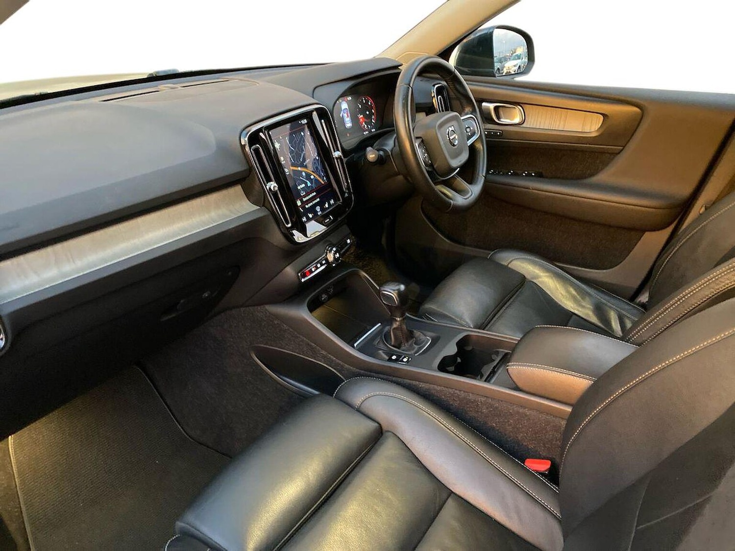 Used Volvo XC40 2019 for sale - 76471073: Photo 8