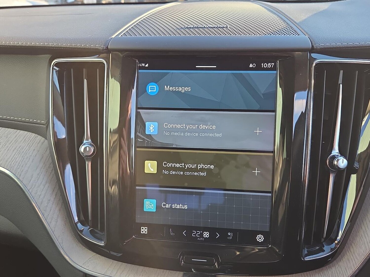 Used Volvo XC60 2021 for sale - 77489704: Photo 11