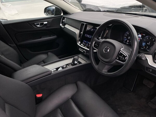 Used Volvo V60 2021 for sale - 76287249: Photo 16