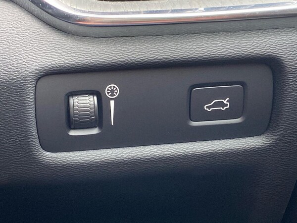 Used Volvo V60 2021 for sale - 76287249: Photo 23