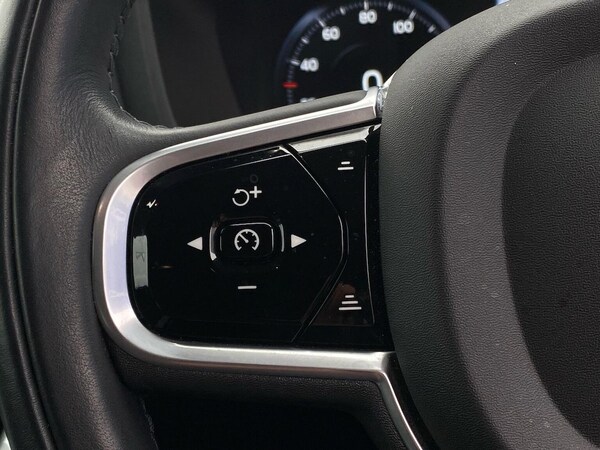 Used Volvo V60 2021 for sale - 76287249: Photo 28