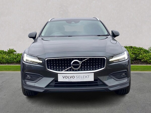 Used Volvo V60 2021 for sale - 76287249: Photo 6