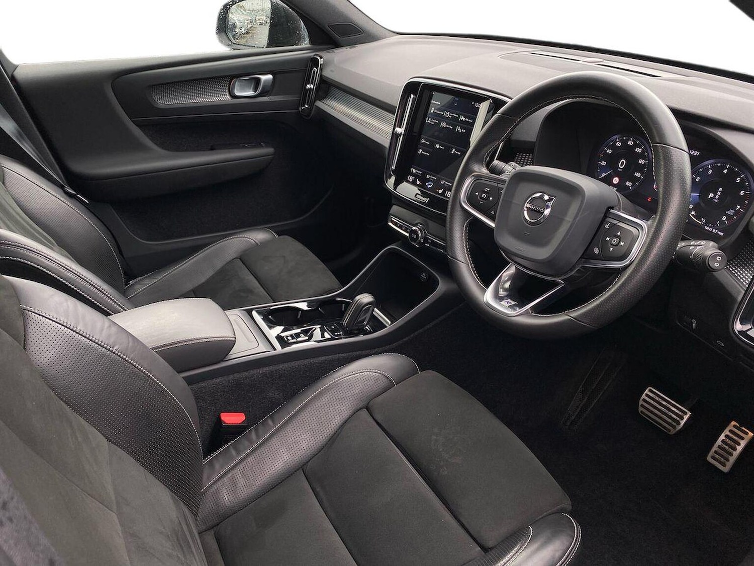 Used Volvo XC40 2019 for sale - 76171599: Photo 16