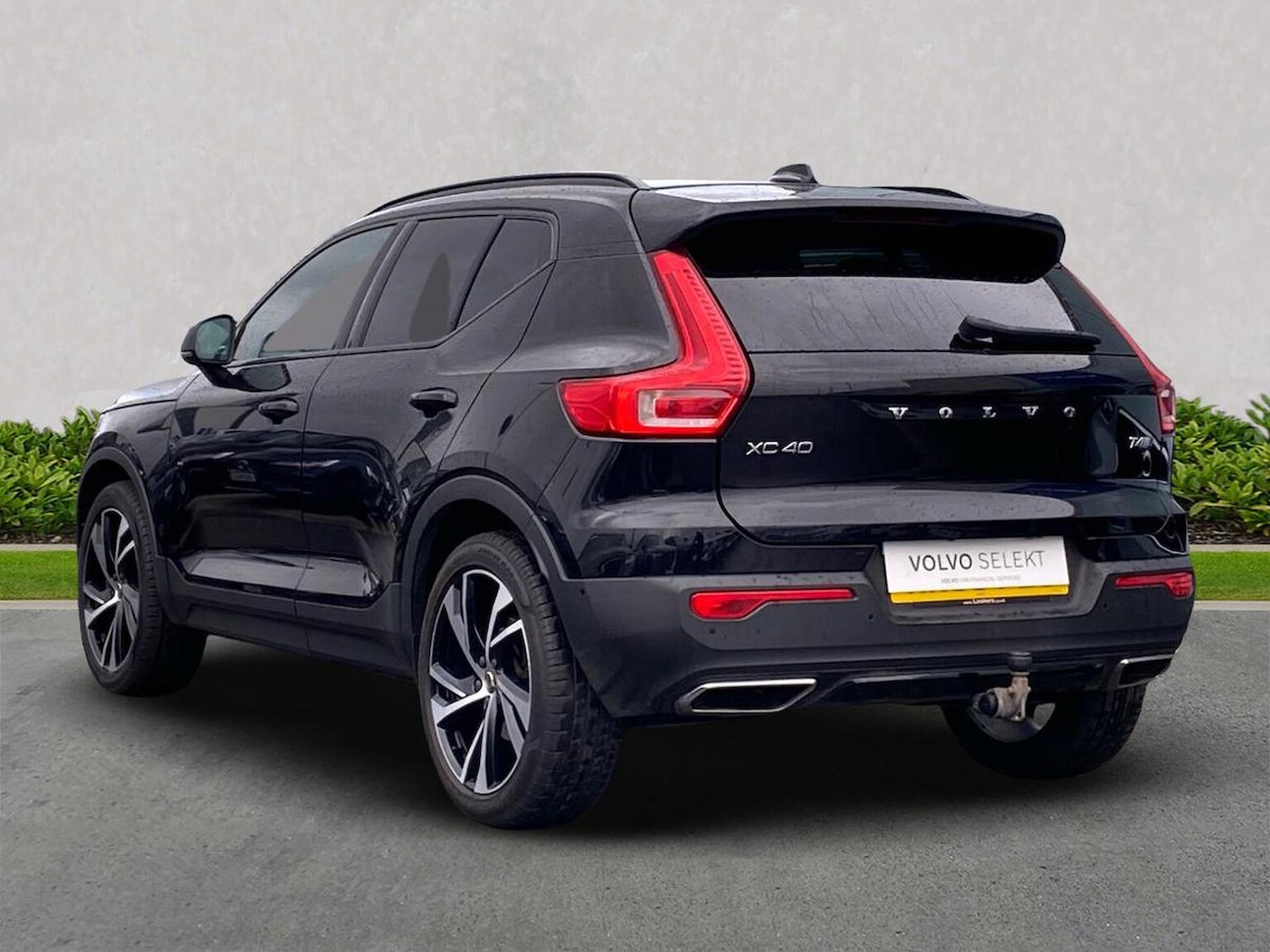Used Volvo XC40 2019 for sale - 76171599: Photo 3