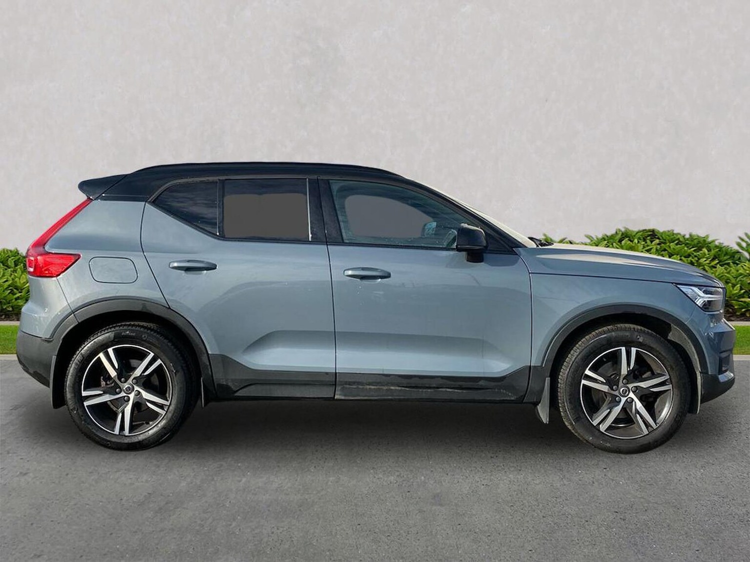 Used Volvo XC40 2020 for sale - 76422359: Photo 3