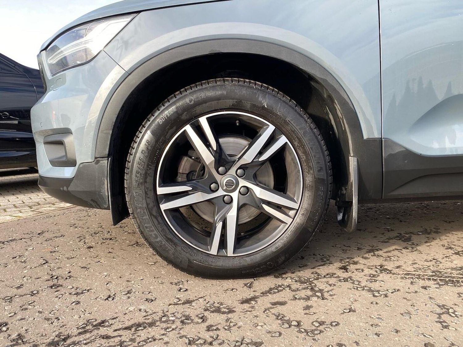 Used Volvo XC40 2020 for sale - 76422359: Photo 6