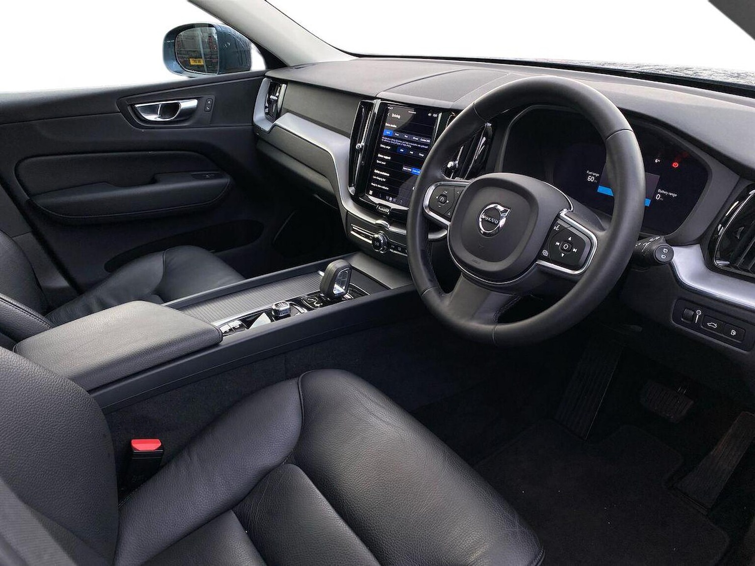 Used Volvo XC60 2021 for sale - 76946985: Photo 16