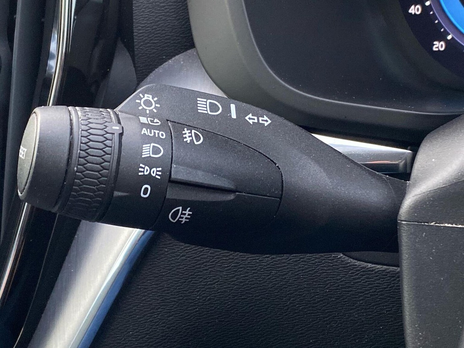 Used Volvo XC60 2021 for sale - 76946985: Photo 30