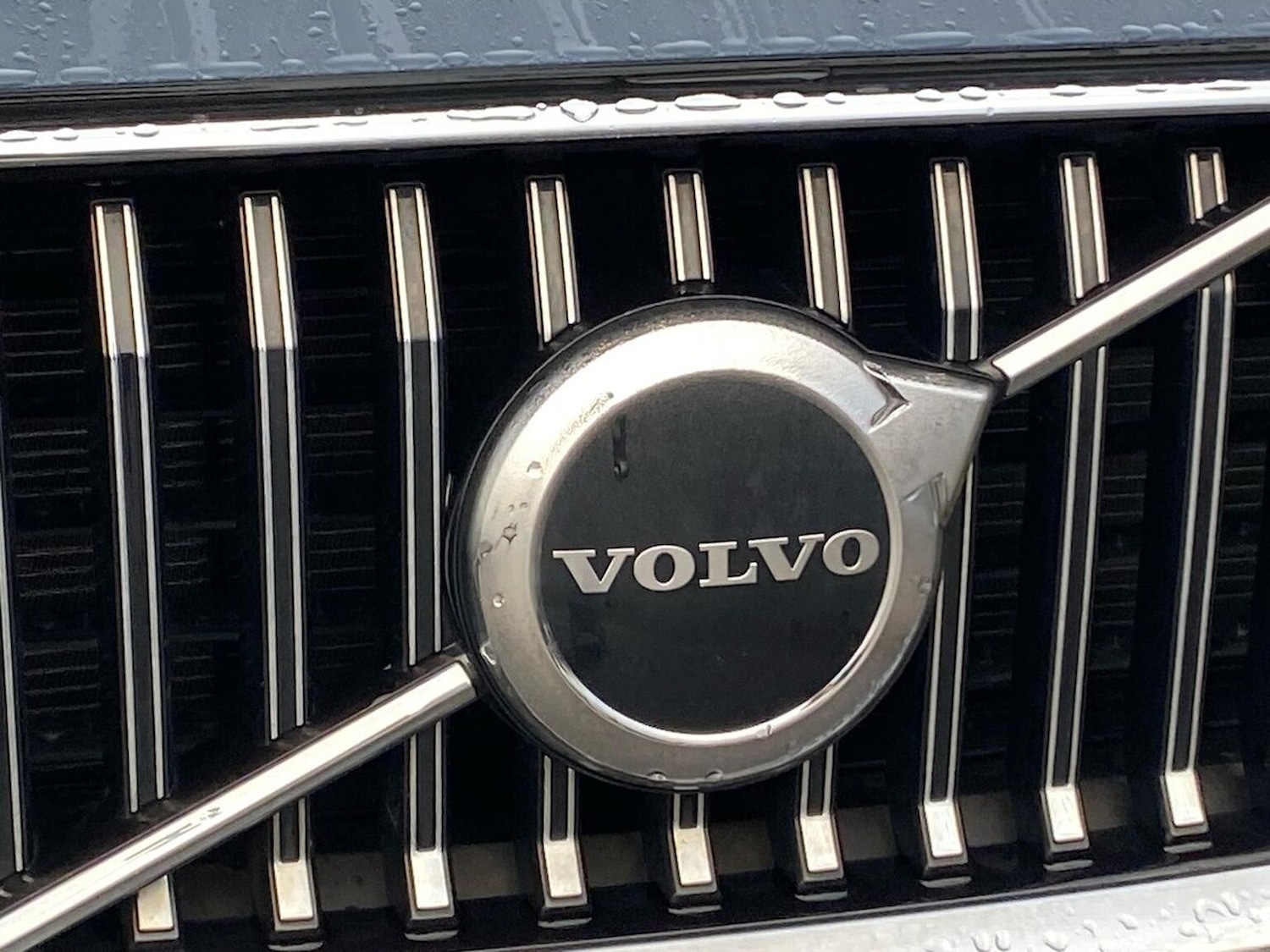 Used Volvo XC60 2021 for sale - 76946985: Photo 34