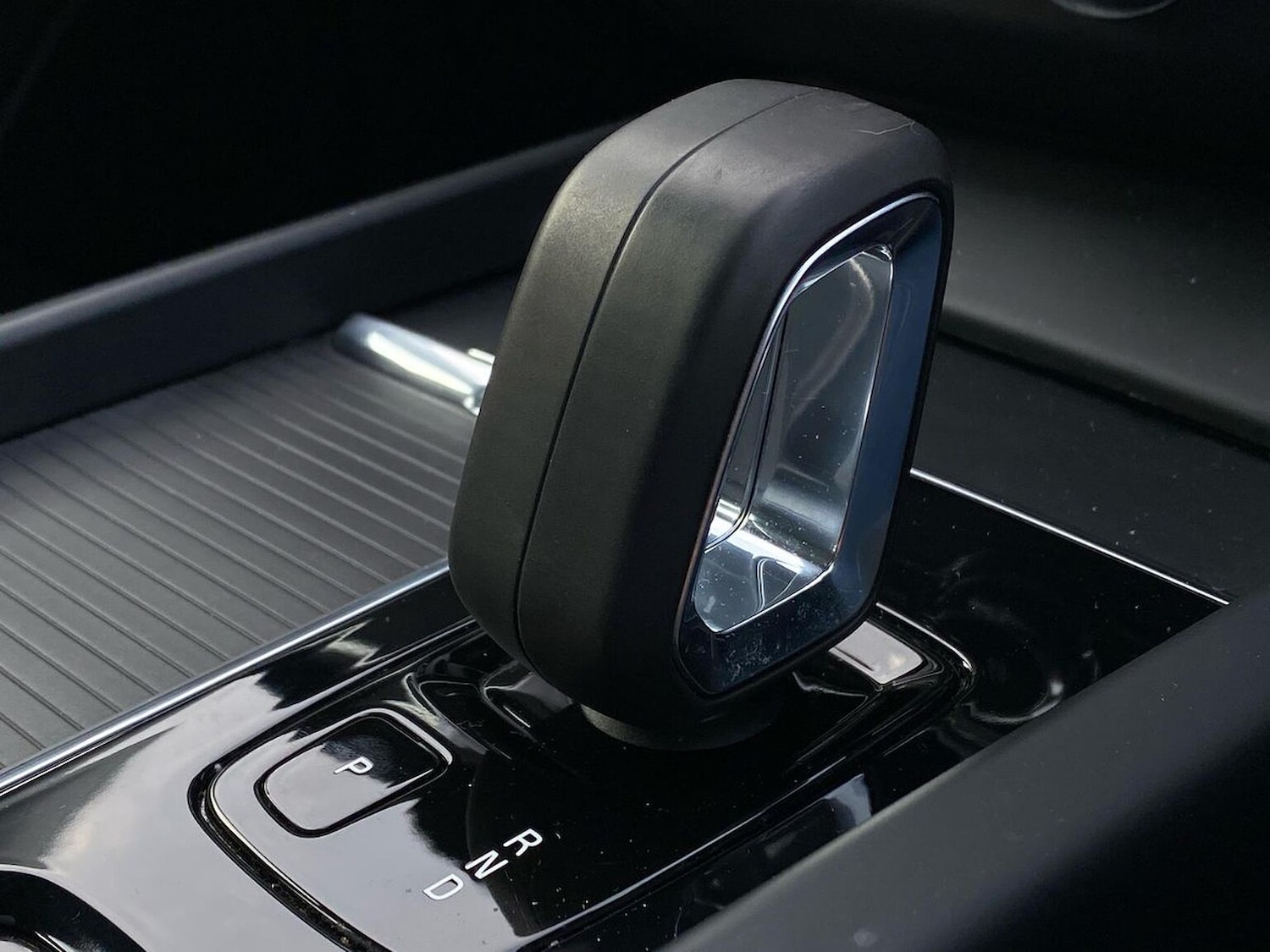 Used Volvo XC60 2021 for sale - 76946985: Photo 40