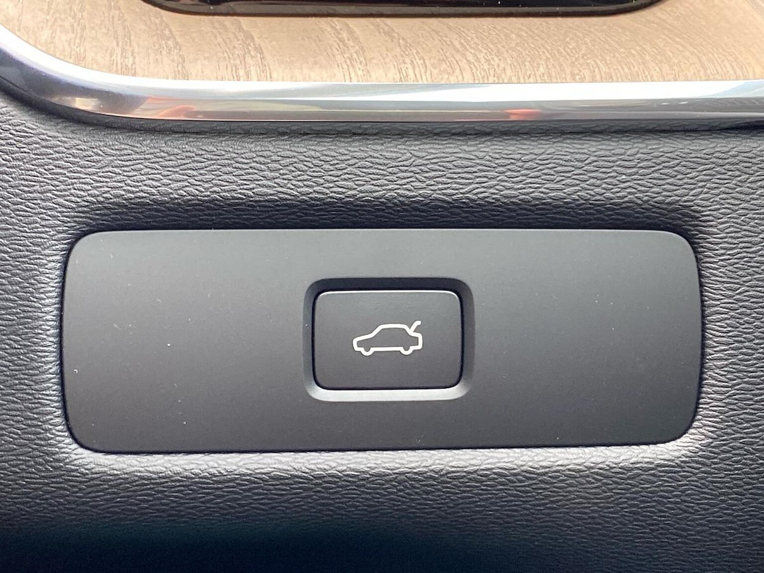 Used Volvo XC60 2025 for sale - 78191207: Photo 24