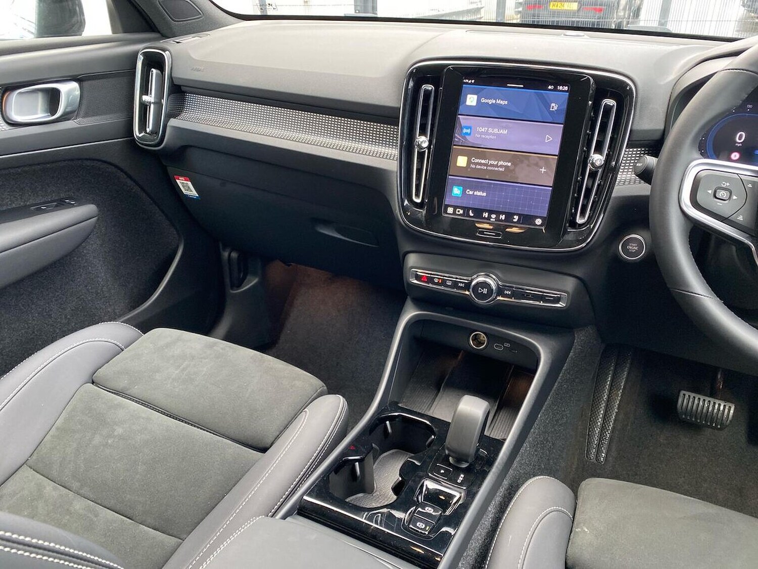 Used Volvo XC40 2025 for sale - 78191067: Photo 15