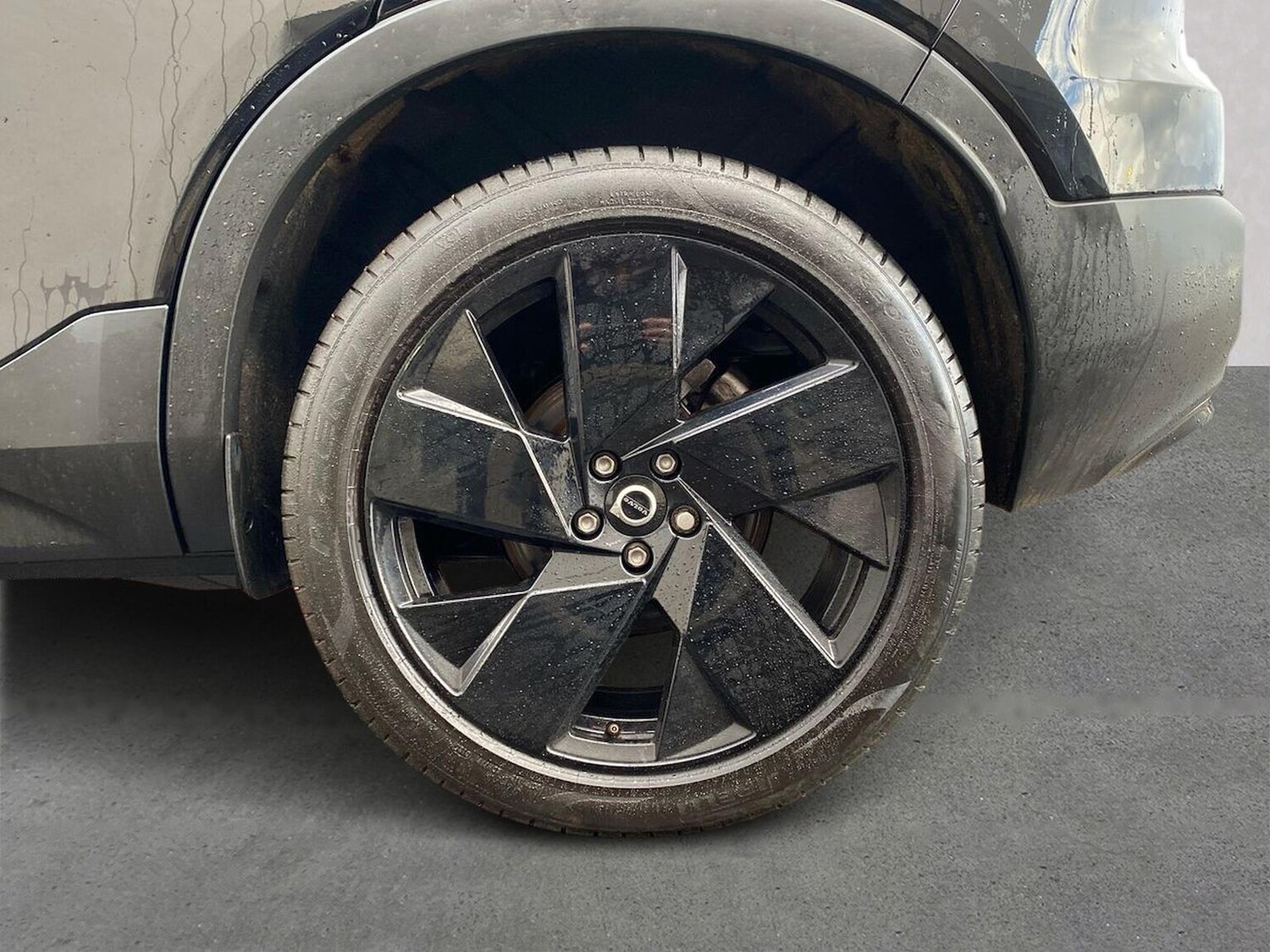 Used Volvo XC40 2025 for sale - 78191067: Photo 8