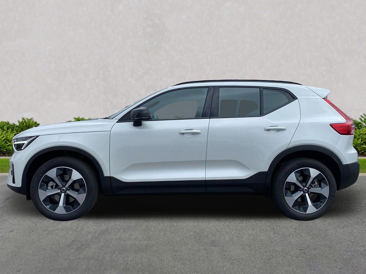 Used Volvo XC40 2025 for sale - 77489358: Photo 19