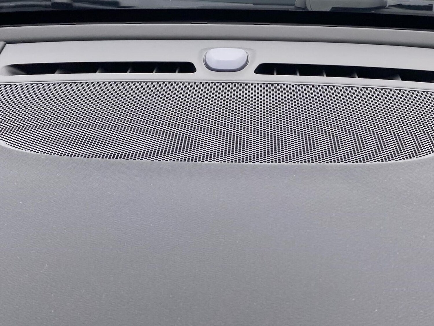 Used Volvo XC40 2025 for sale - 77489358: Photo 31