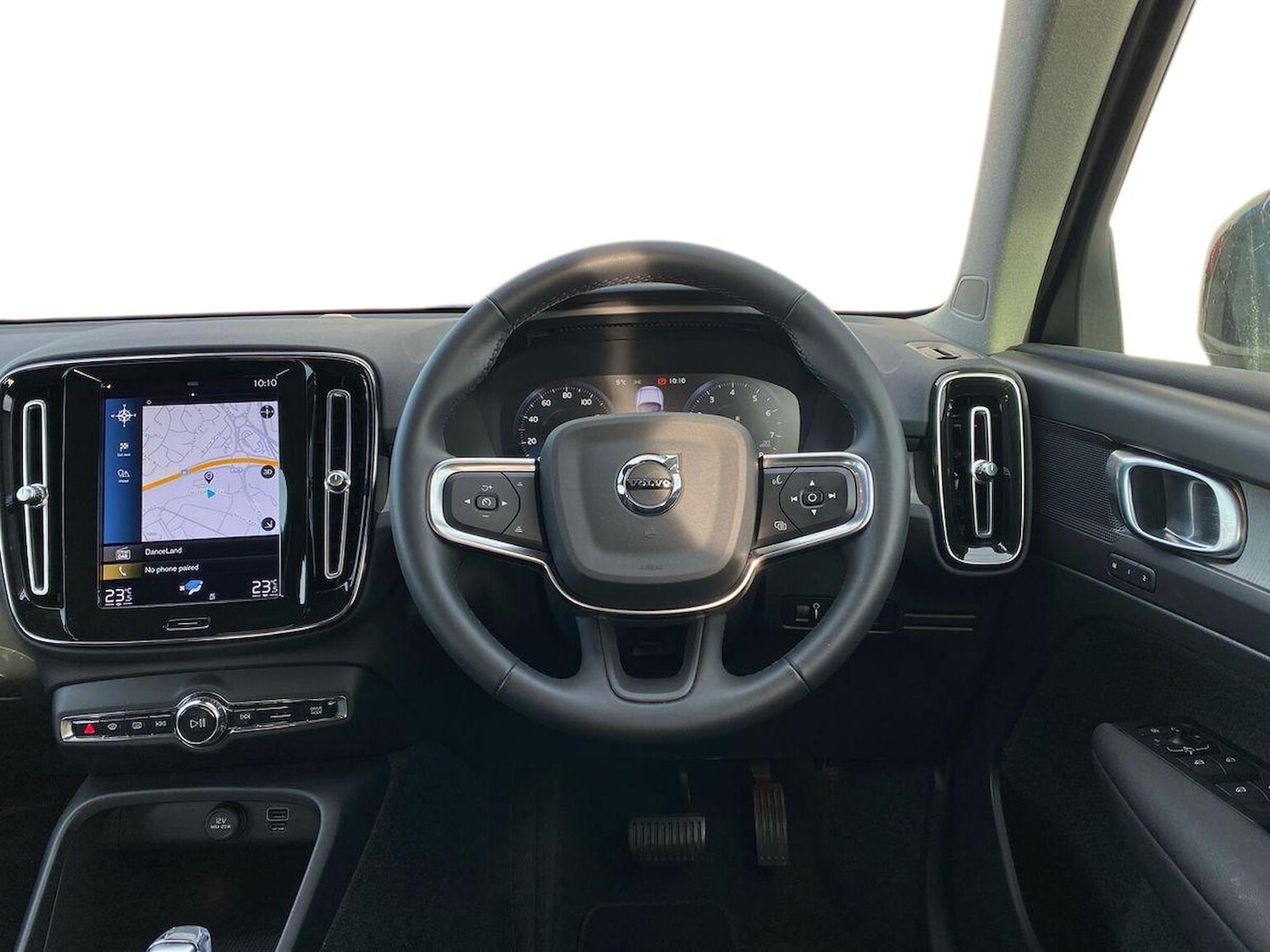 Used Volvo XC40 2021 for sale - 76363352: Photo 10