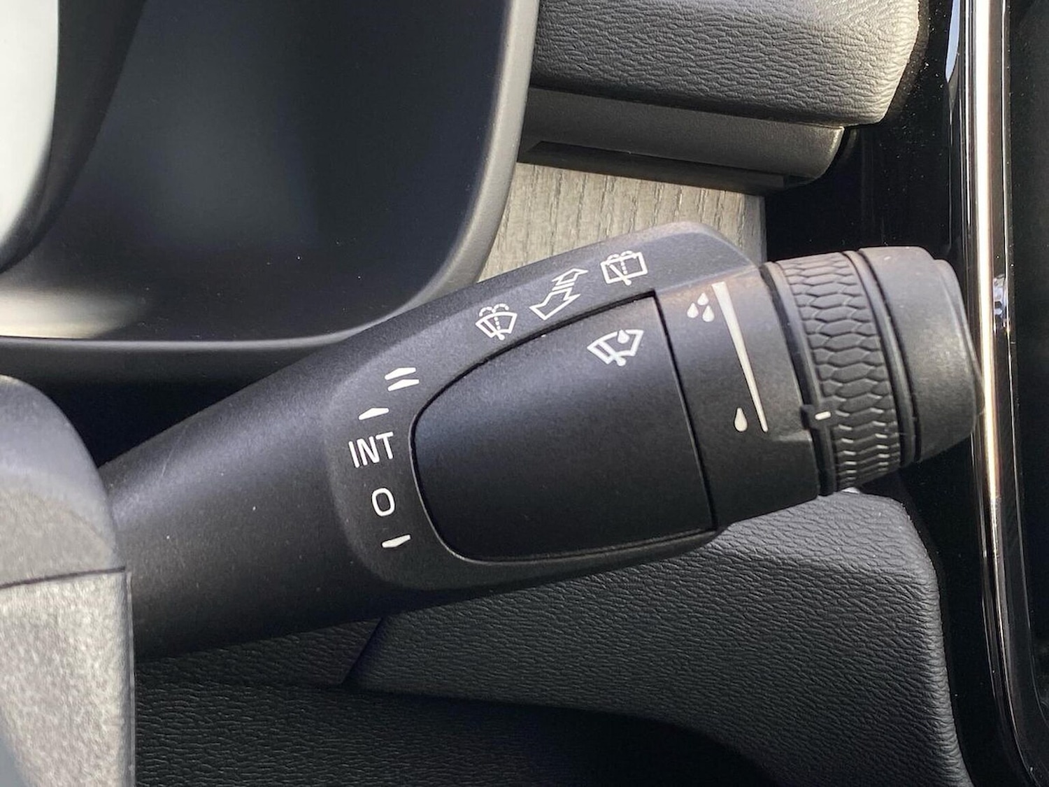 Used Volvo XC40 2021 for sale - 76363352: Photo 29