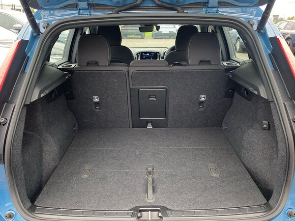 Used Volvo XC40 2022 for sale - 76281231: Photo 17