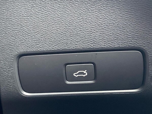 Used Volvo XC40 2022 for sale - 76281231: Photo 22