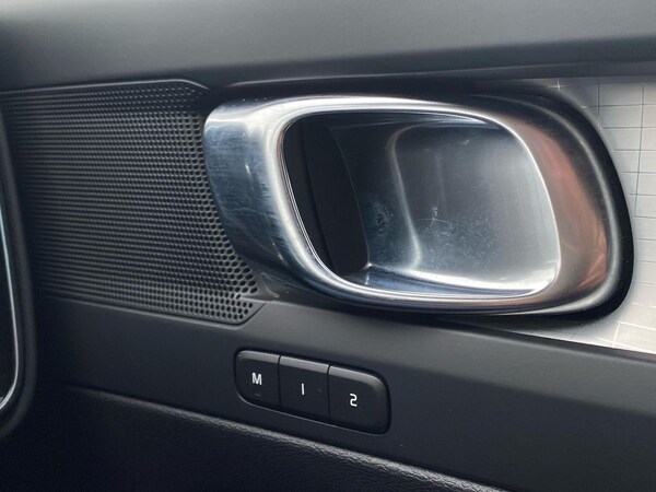 Used Volvo XC40 2022 for sale - 76281231: Photo 38