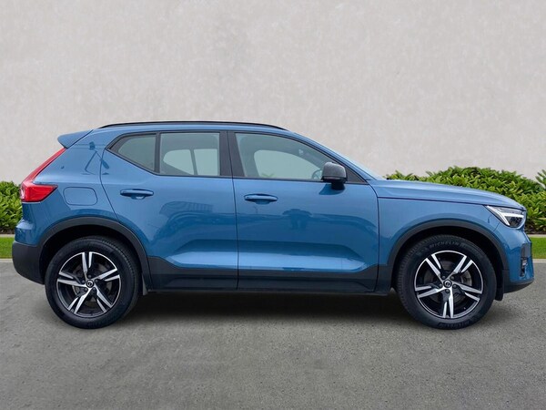 Used Volvo XC40 2022 for sale - 76281231: Photo 3