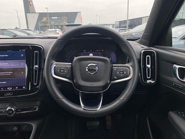 Used Volvo XC40 2022 for sale - 76281231: Photo 9