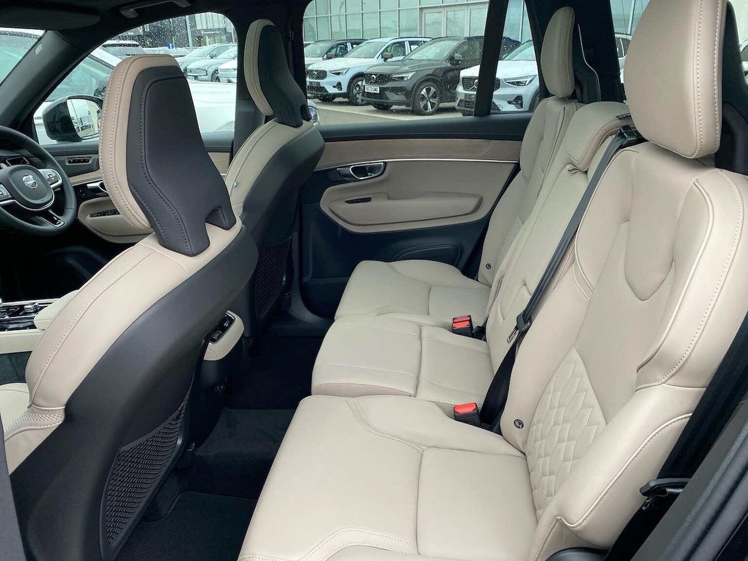 Used Volvo XC90 2025 for sale - 76082474: Photo 17