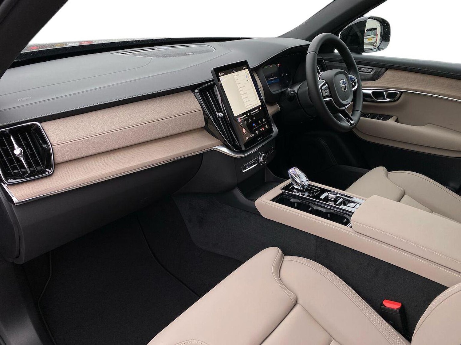 Used Volvo XC90 2025 for sale - 76082474: Photo 8