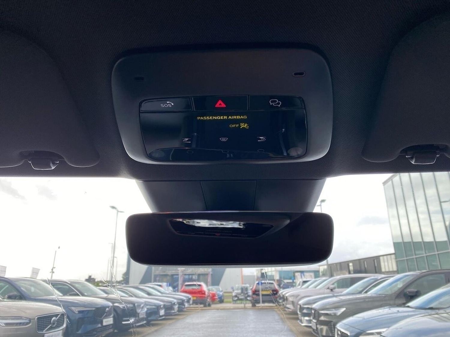 Used Volvo EX30 2025 for sale - 76763459: Photo 15