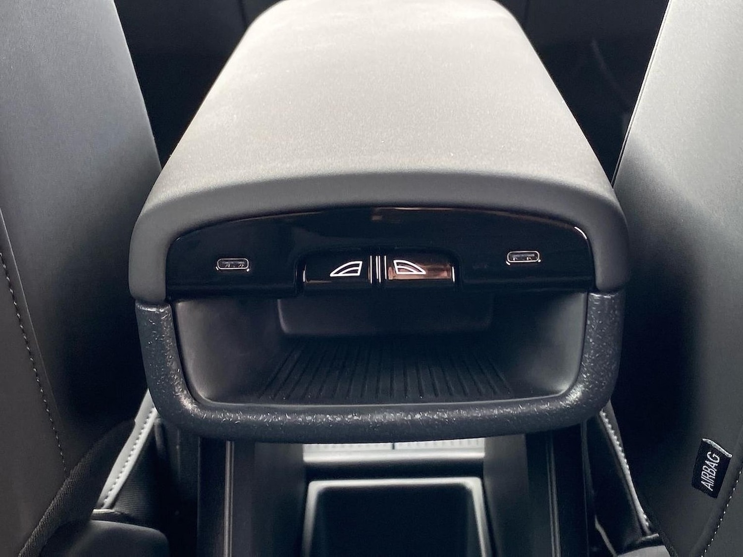 Used Volvo EX30 2025 for sale - 76763459: Photo 23