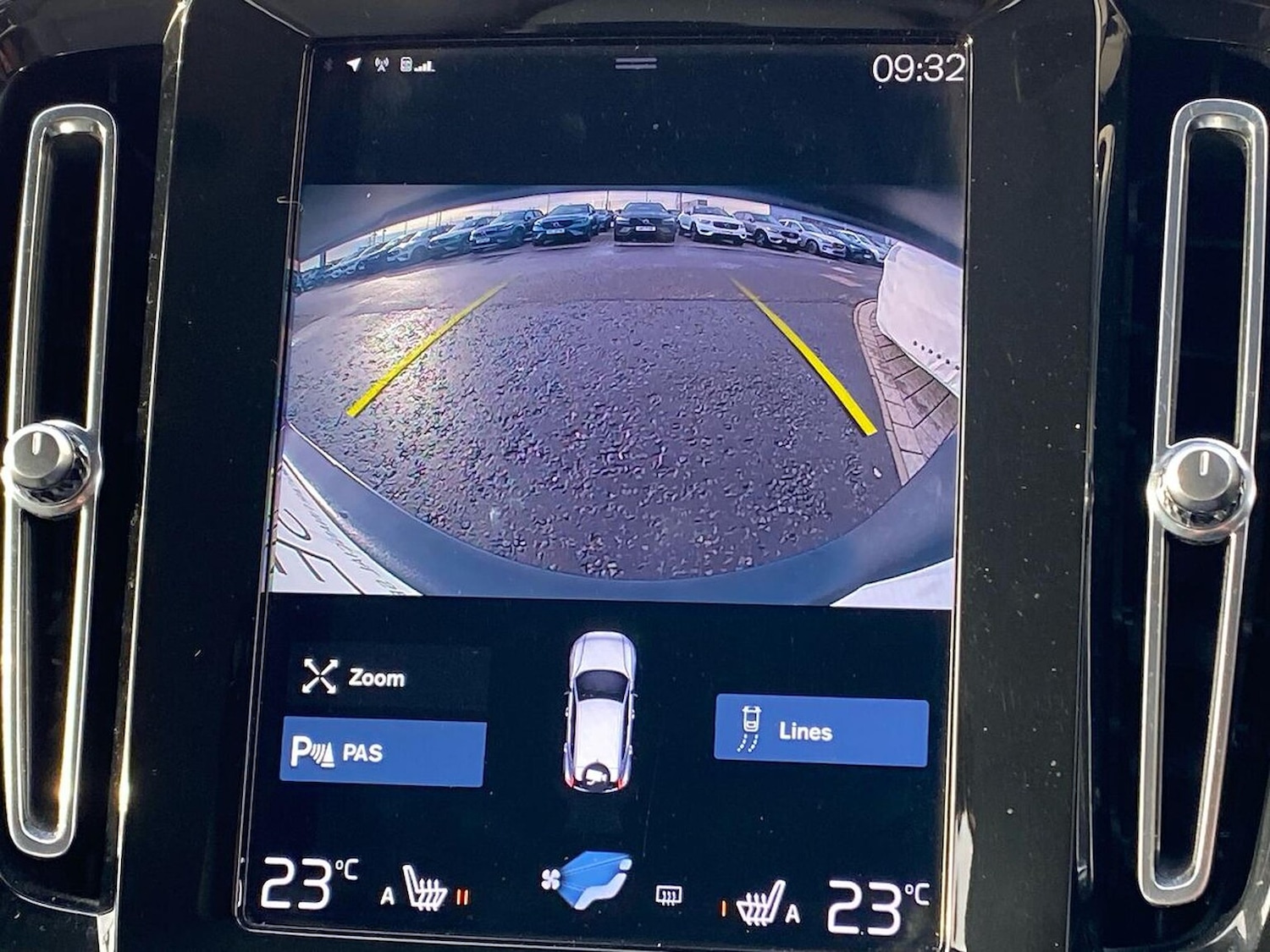 Used Volvo XC40 2020 for sale - 76412530: Photo 23