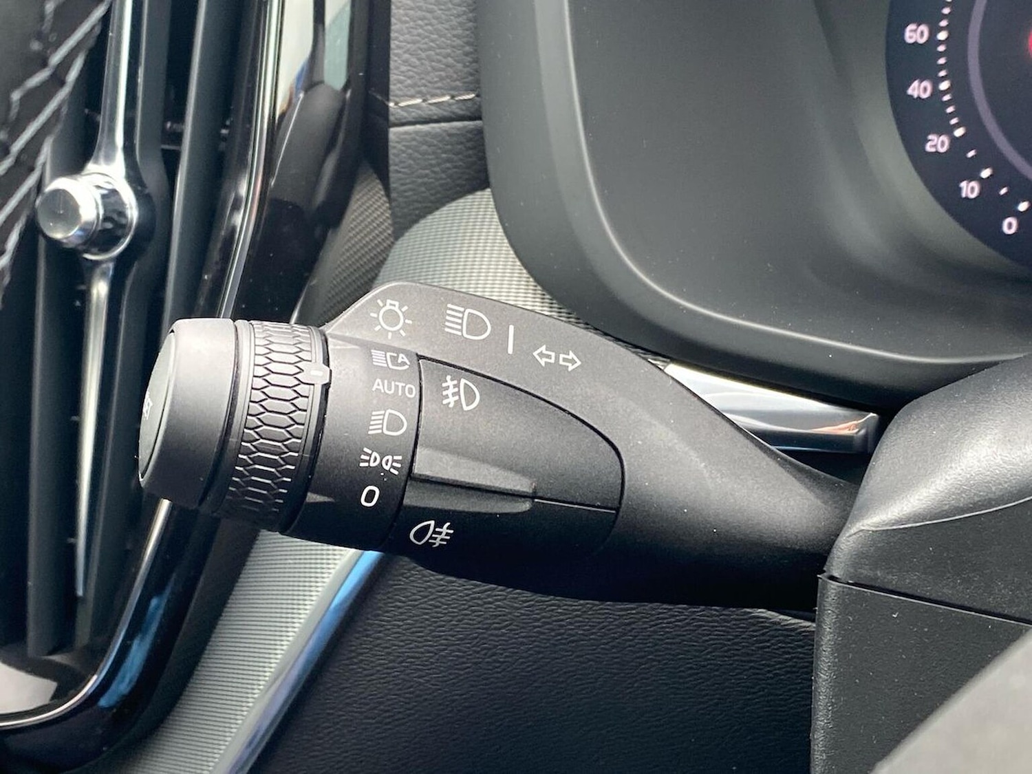 Used Volvo XC60 2025 for sale - 77522142: Photo 29