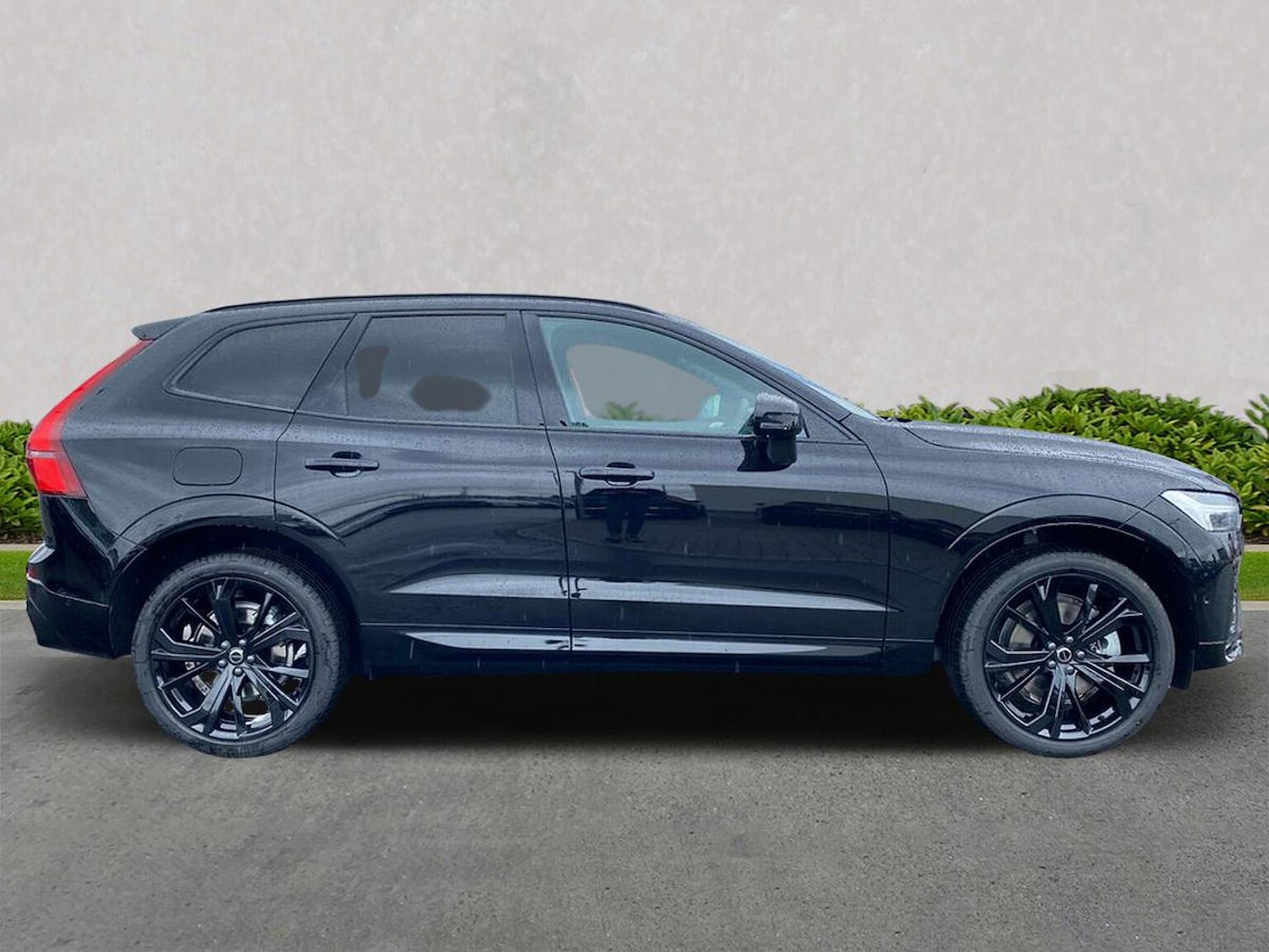 Used Volvo XC60 2025 for sale - 77522142: Photo 4