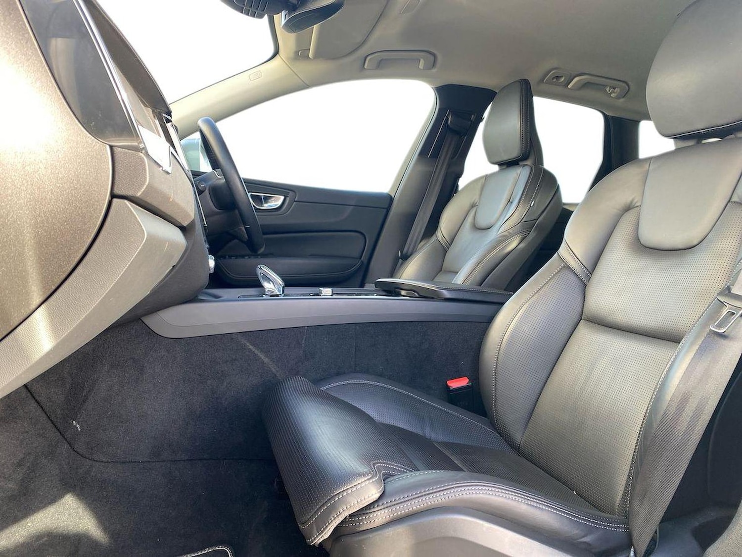 Used Volvo XC60 2021 for sale - 78004650: Photo 7