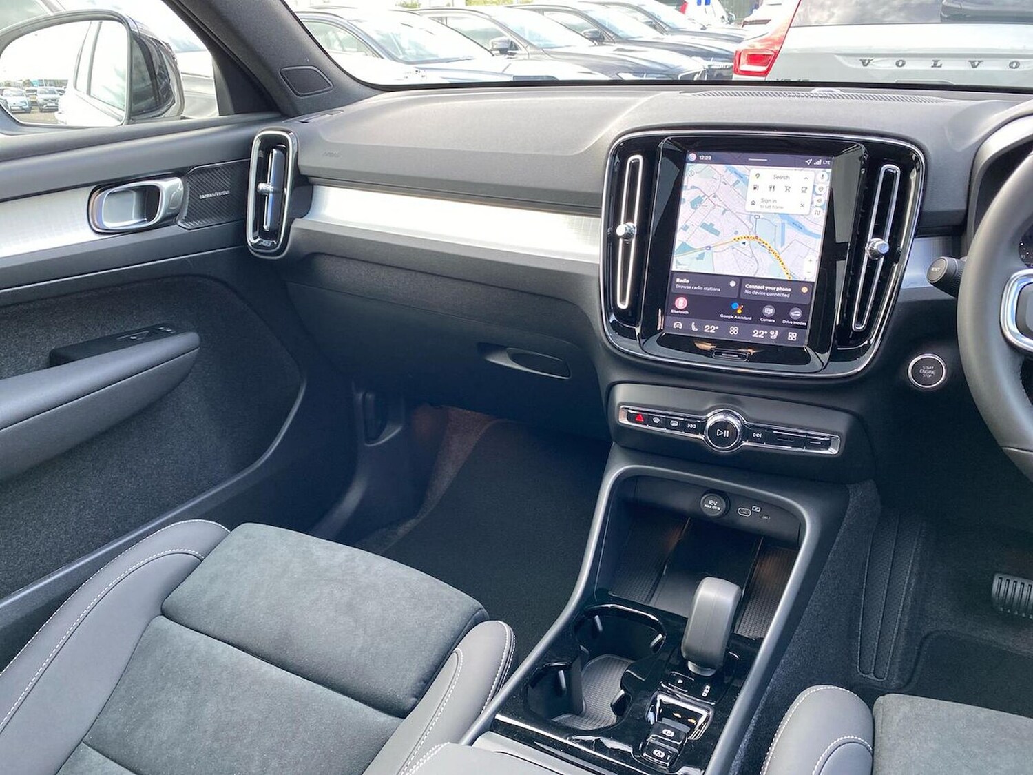 Used Volvo XC40 2025 for sale - 77522155: Photo 14