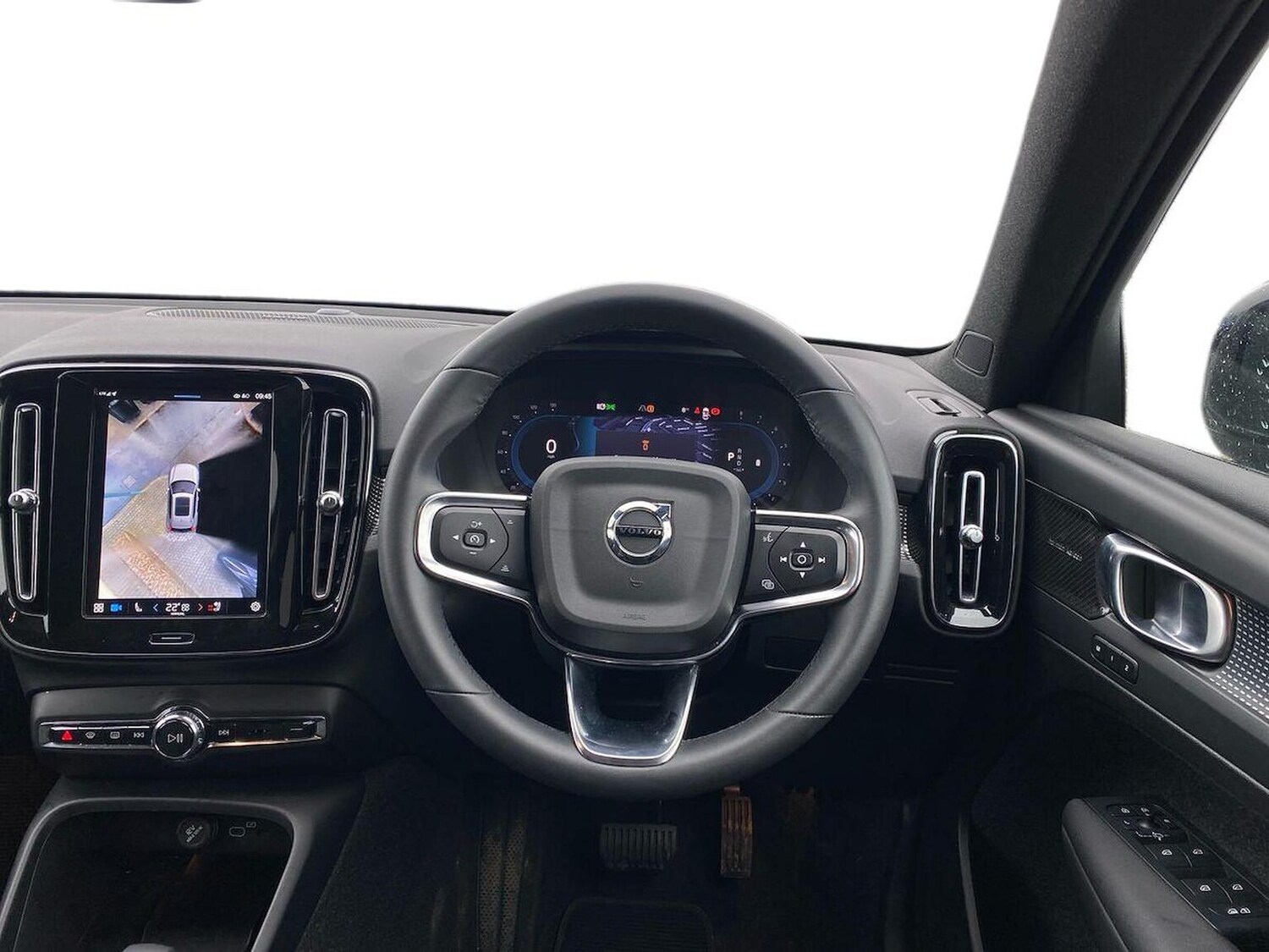 Used Volvo XC40 2023 for sale - 78191220: Photo 11