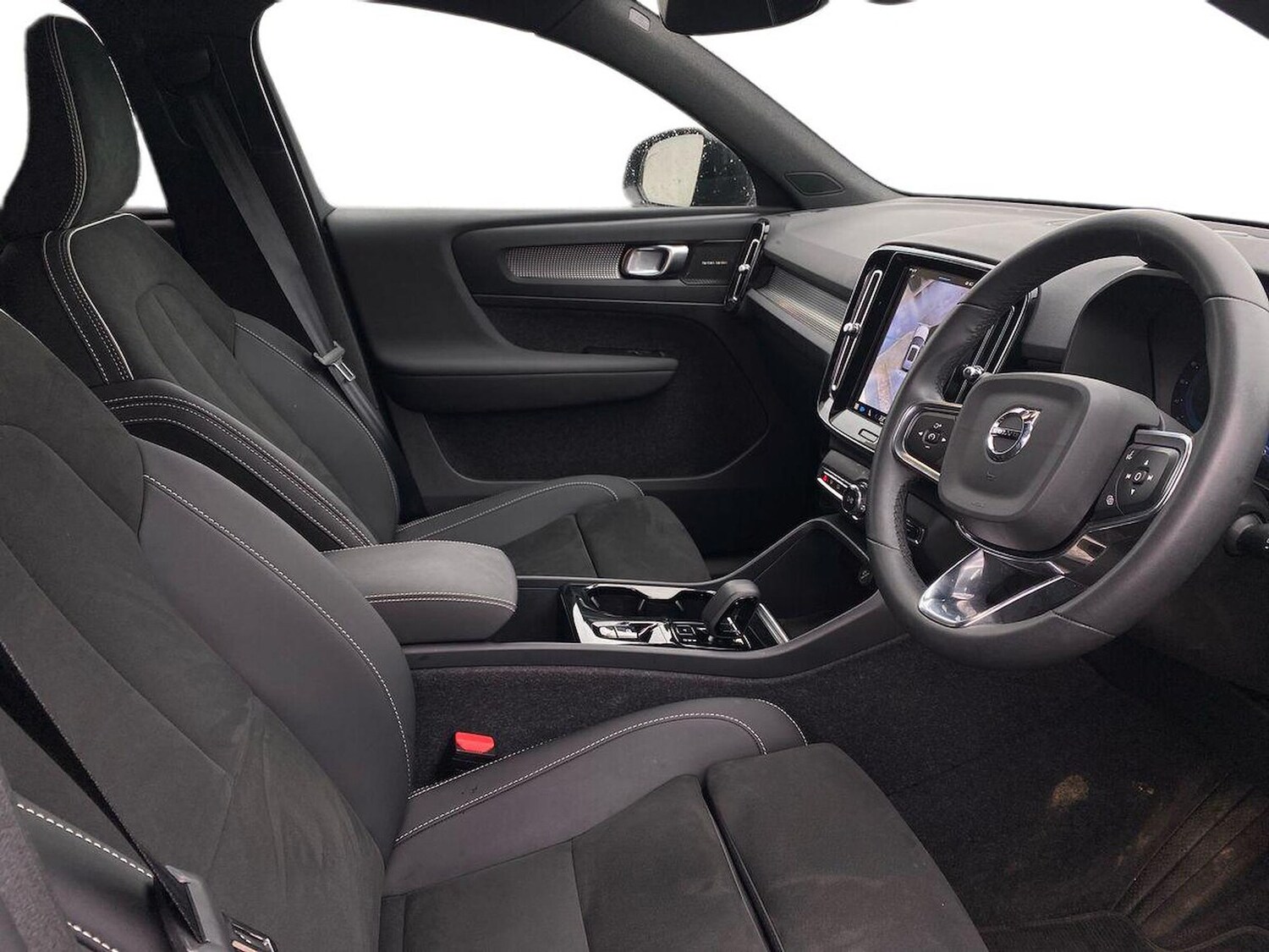 Used Volvo XC40 2023 for sale - 78191220: Photo 17